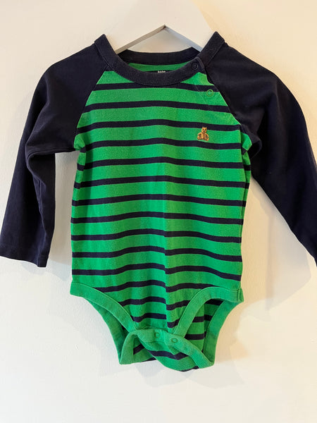 Gap striped bodysuit (12-18m) *sizing 9-12m*