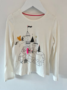 M&S Castle top (5-6y)