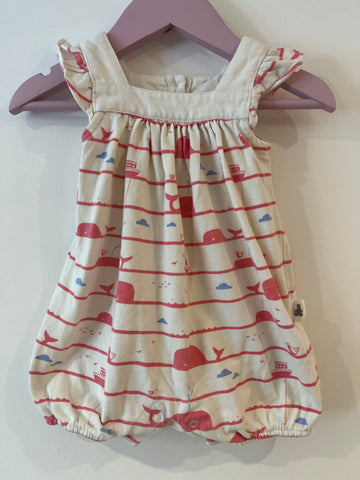 Gap whale romper (0-3m)