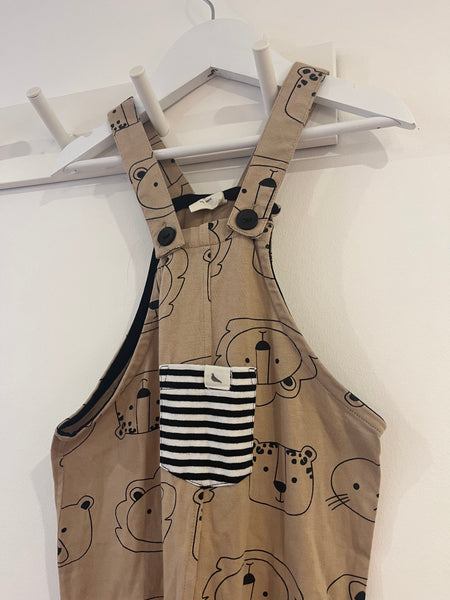 Turtledove Lion dungarees (3-4Y)