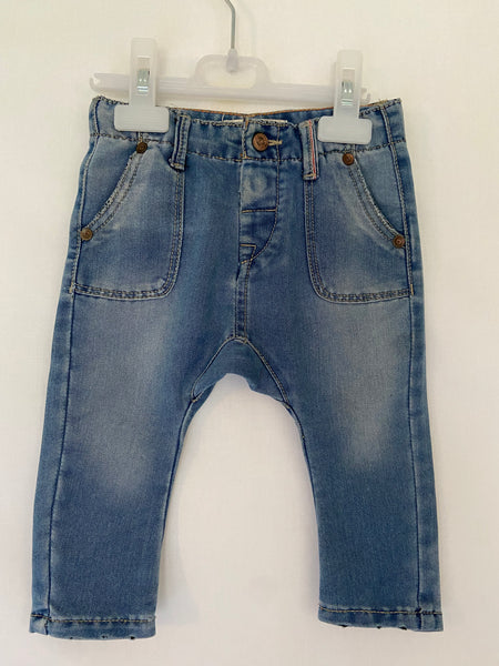 Zara soft And stretchy Jeans (6-9)
